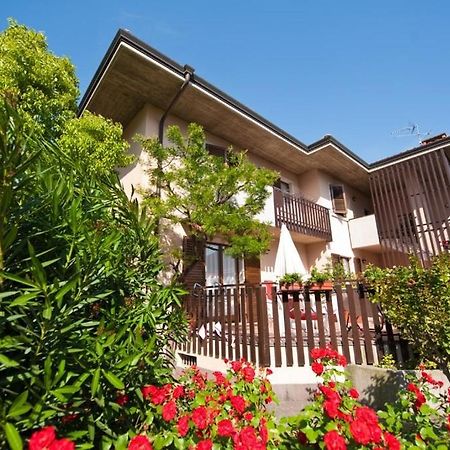 Casa Martinelli Apartment Torbole Sul Garda Ngoại thất bức ảnh
