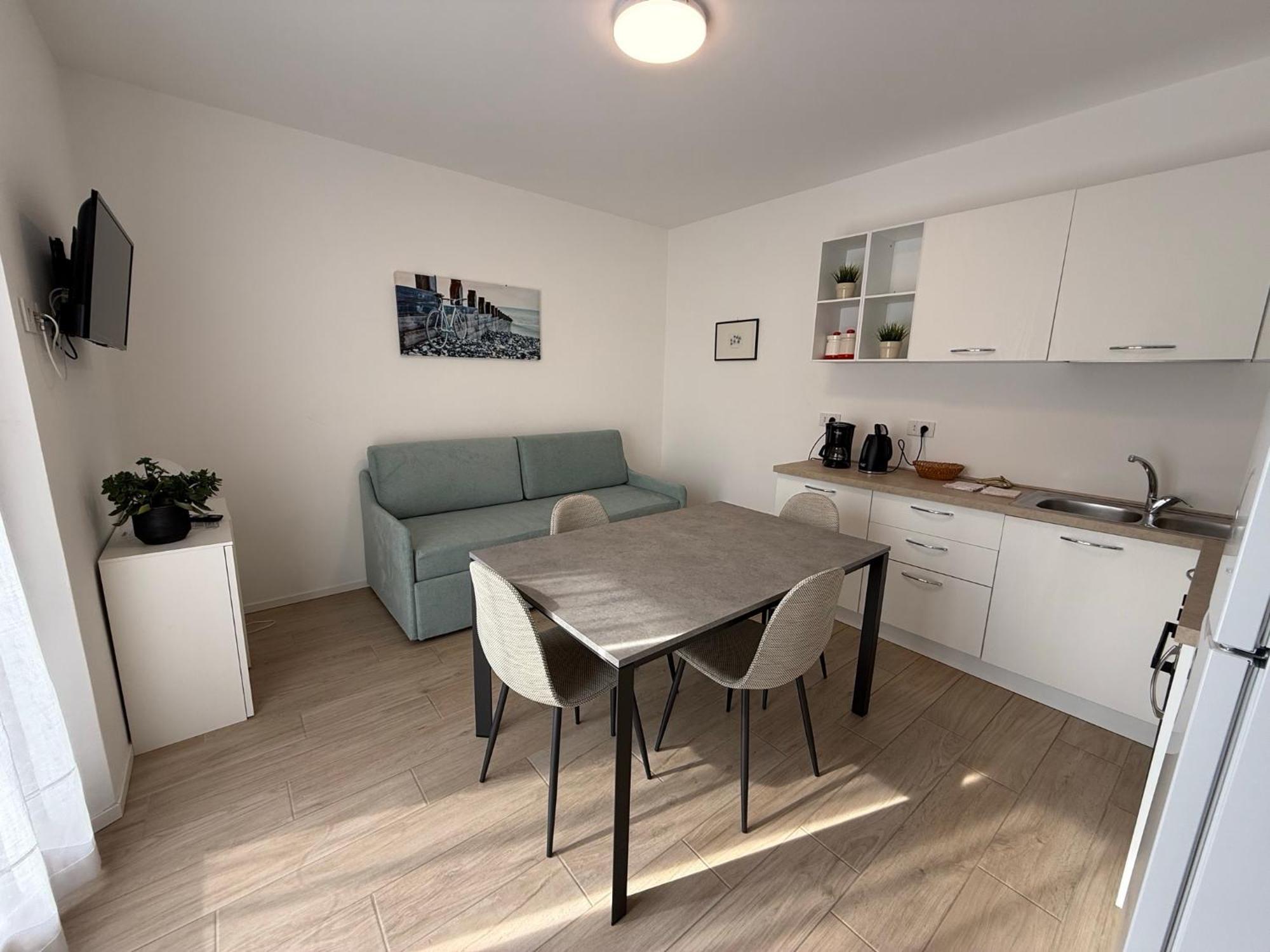 Casa Martinelli Apartment Torbole Sul Garda Ngoại thất bức ảnh