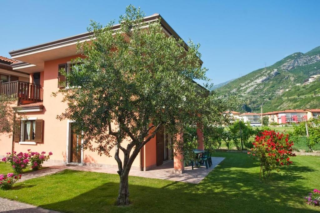 Casa Martinelli Apartment Torbole Sul Garda Ngoại thất bức ảnh